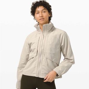 Lululemon Always Effortless Jacket in Dune size 6